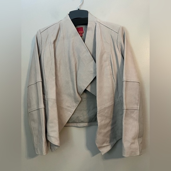 NWOT G.I.L.I. Cloud Open Front Tonal Printed Leather Jacket with Pockets Size 10 - Picture 2 of 14